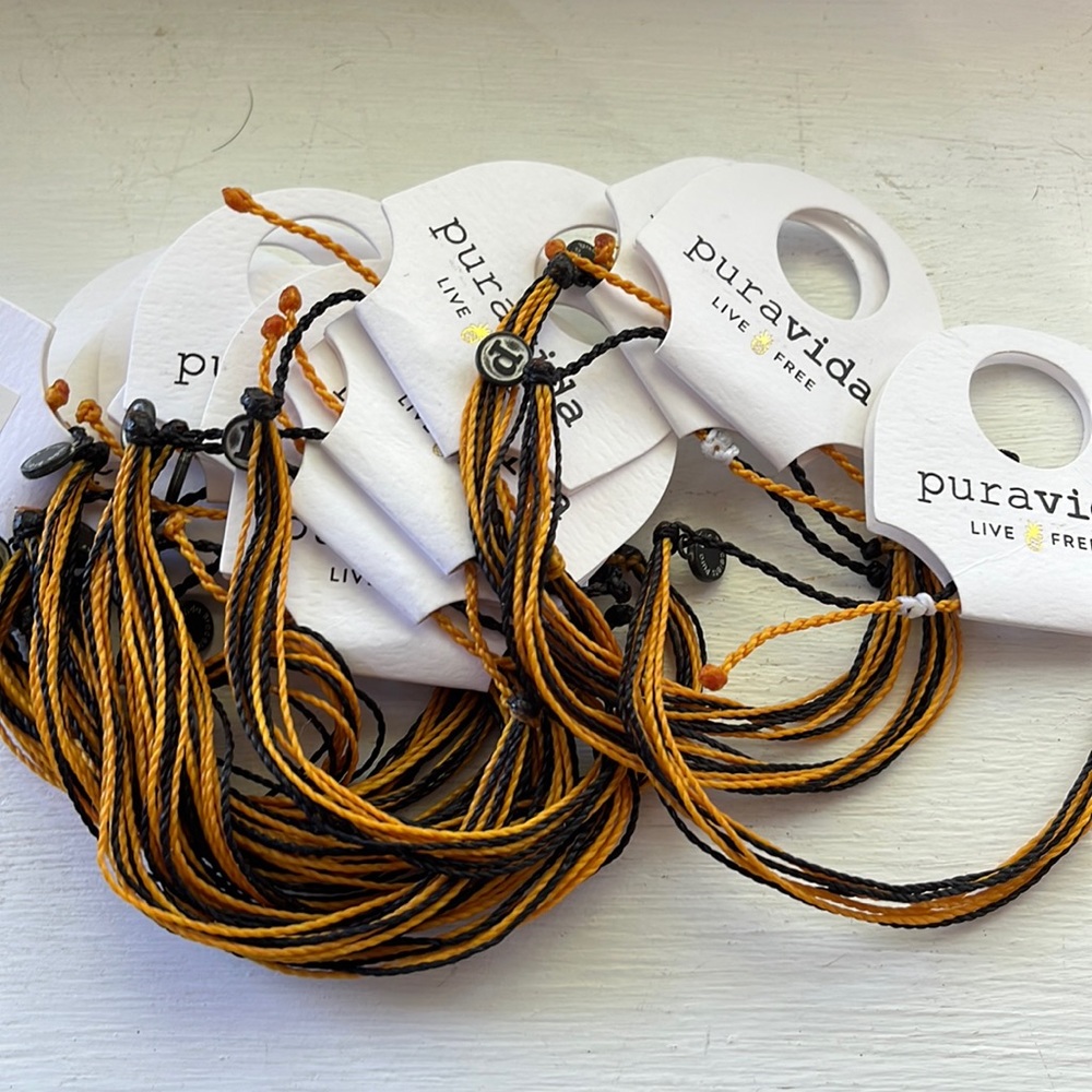 Set of 3 Pura Vida bracelets